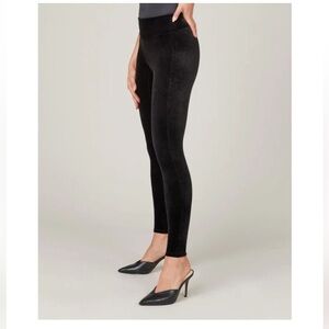 SPANX by Sara Blakely Black Velvet High Rise Power Waistband Leggings Womens L